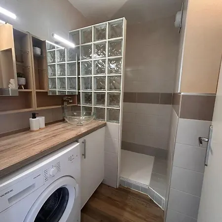 Grand 3 A Montplaisir *